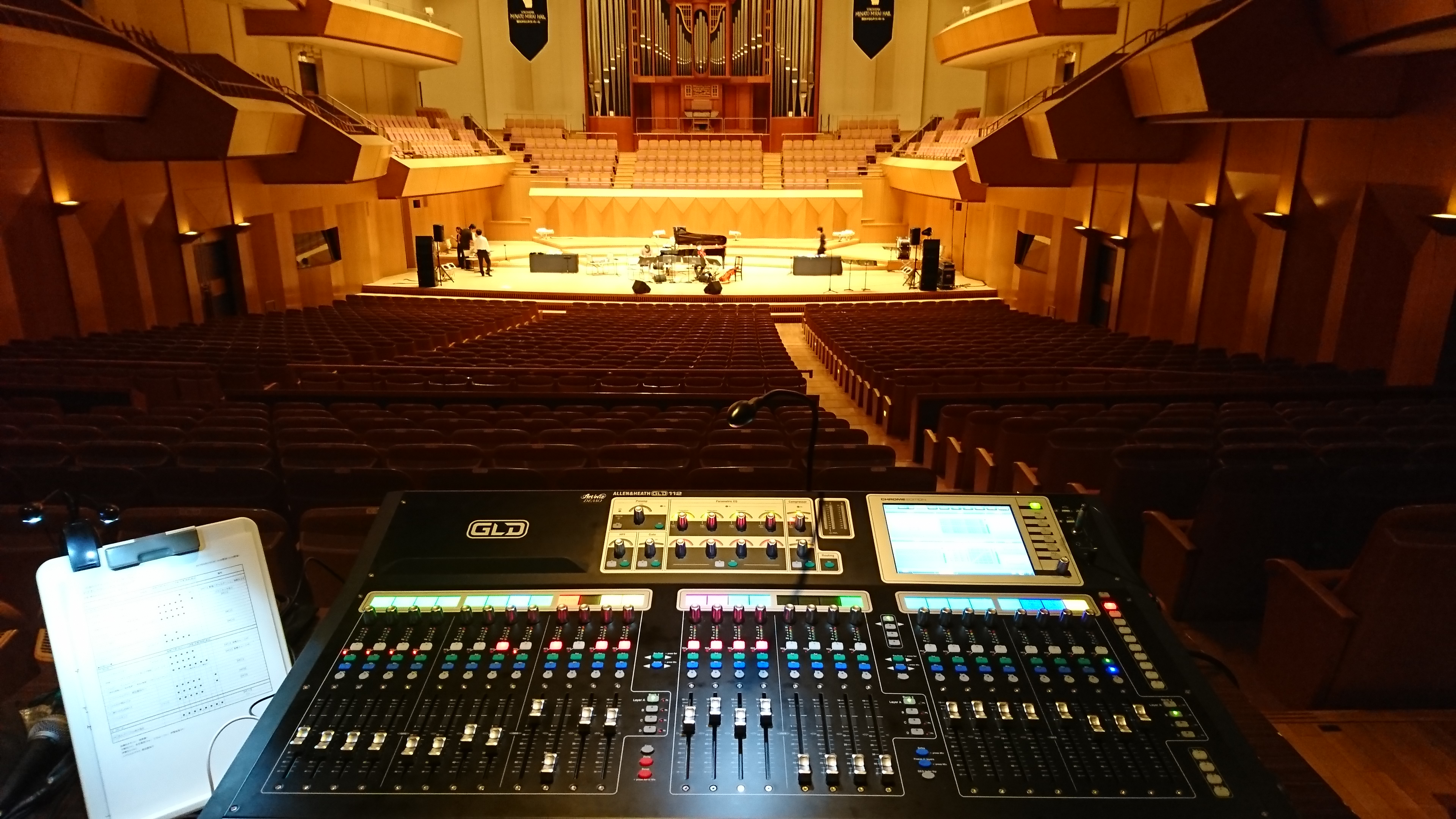 株式会社アルファデザイン TOP